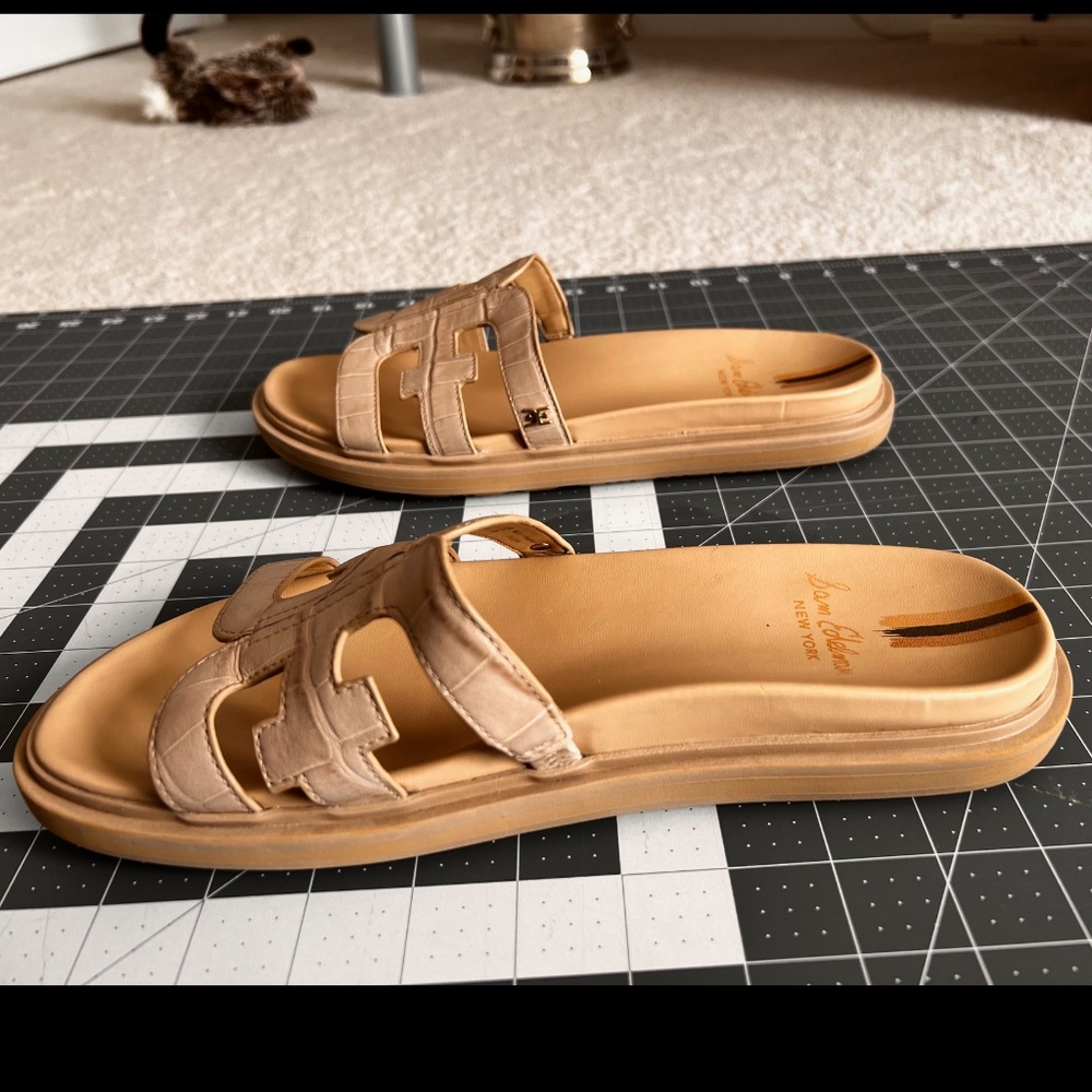 Valeri Slide Sandal by Sam Edelman - Picture 4 of 9